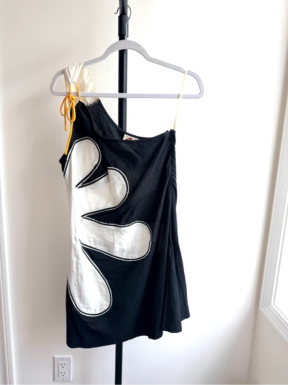 Farm Rio x Anthropologie One Shoulder mini dress XS - Picture 4 of 9